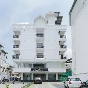 Hotel Crown, Kochi